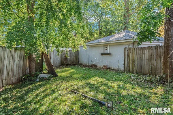 $95,000 | 2516 South 10th Street, Springfield, IL 62703