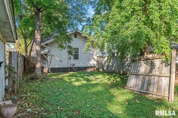 $95,000 | 2516 South 10th Street, Springfield, IL 62703