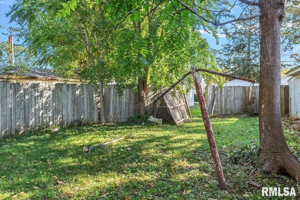 $95,000 | 2516 South 10th Street, Springfield, IL 62703