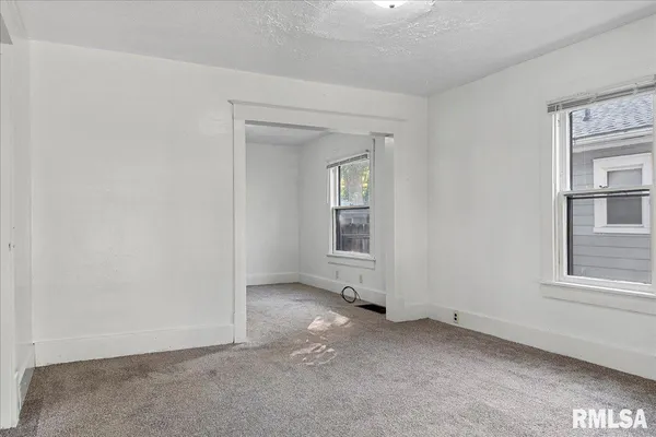 $95,000 | 2516 South 10th Street, Springfield, IL 62703