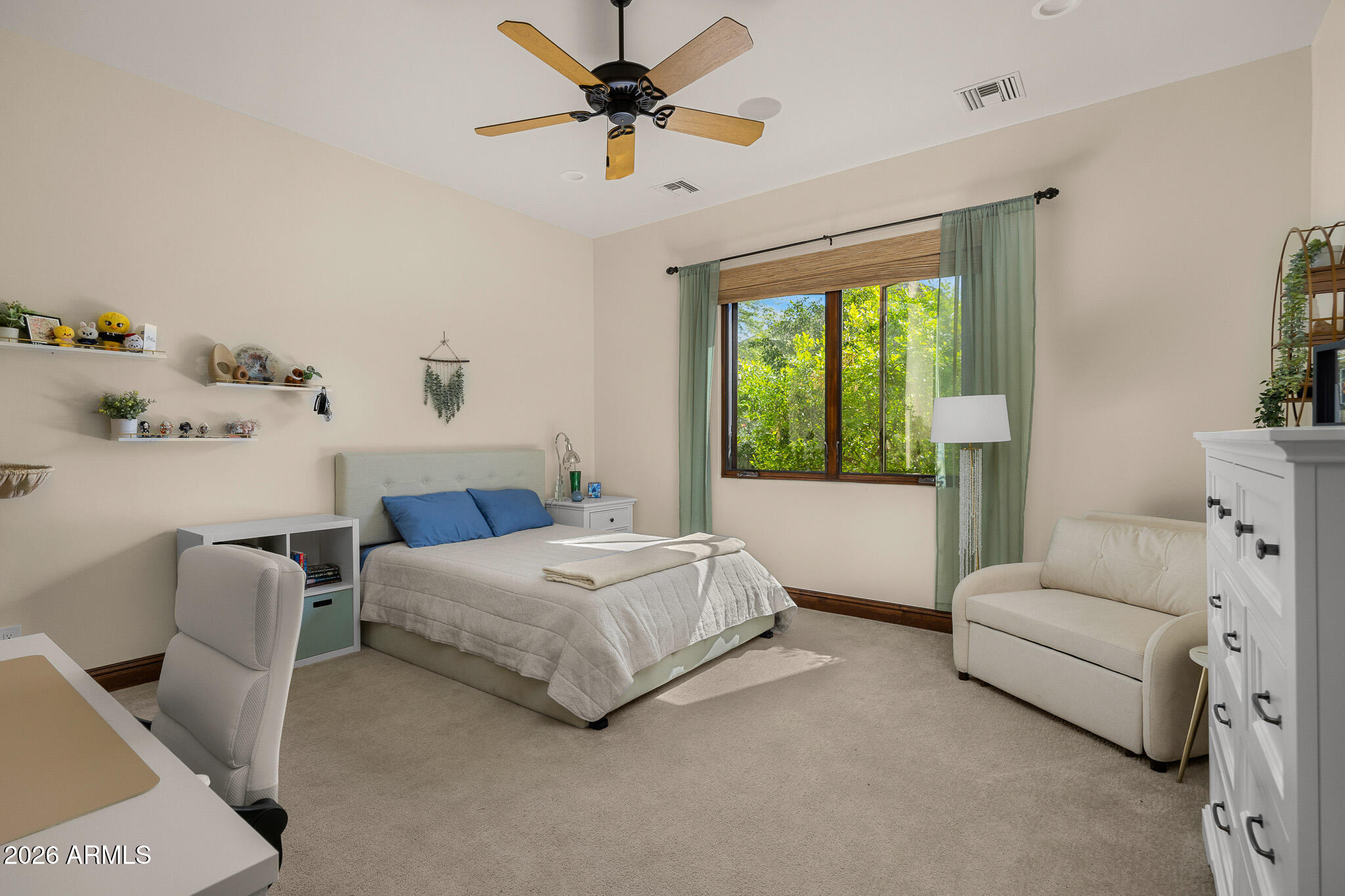 5401 East Mockingbird Lane Paradise Valley, AZ 85253 - Photo 22 of 45 29guest bedroom2