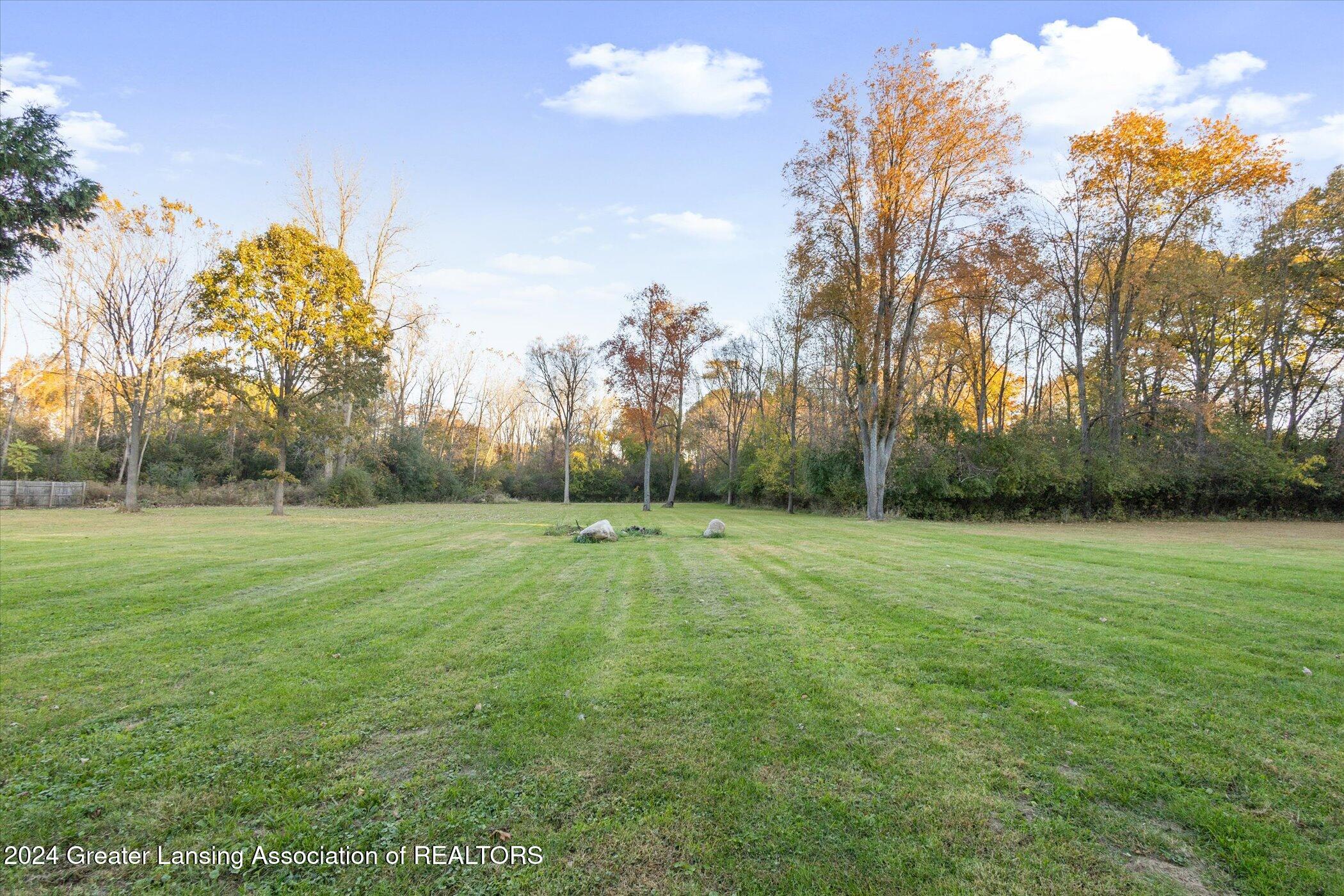 3070 Hendee Road Jackson, MI 49201 - Photo 28 of 50 25-3070-Hendee-Rd-Jackson-MI-49201-Windo