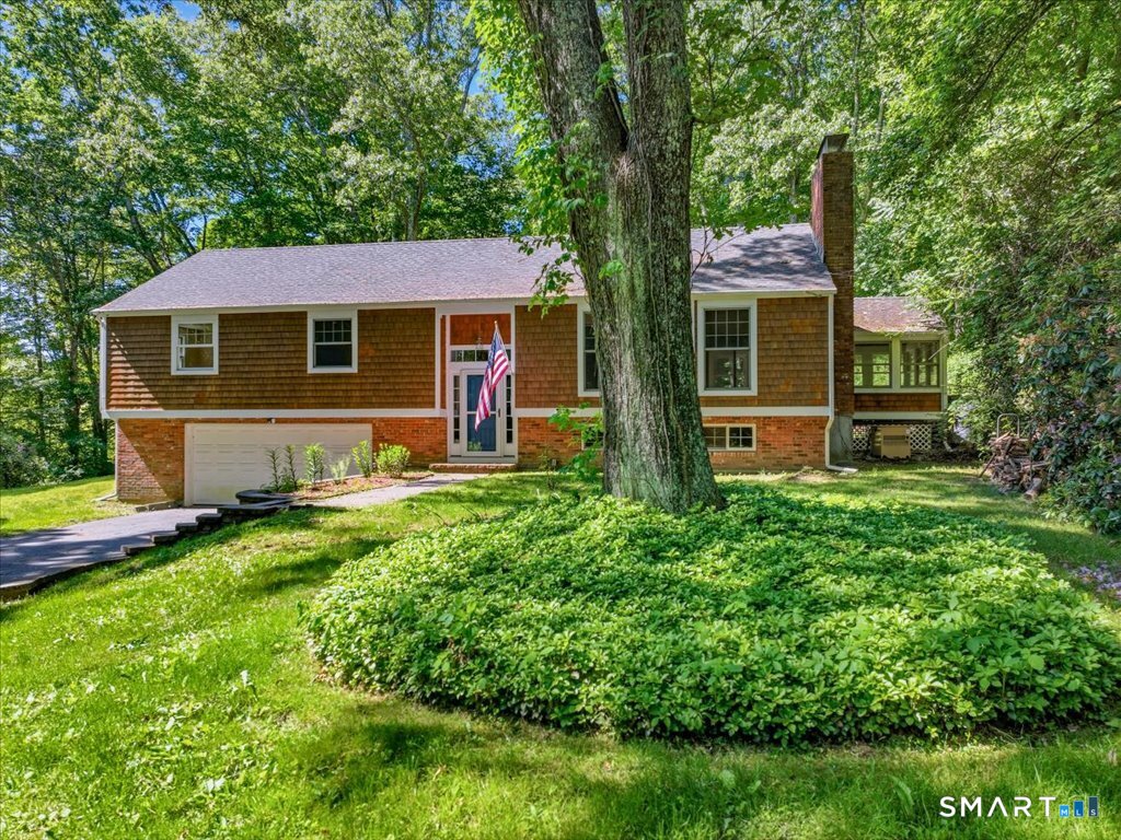 221 Duck Hole Road Madison, CT 06443 - Photo 33 of 37