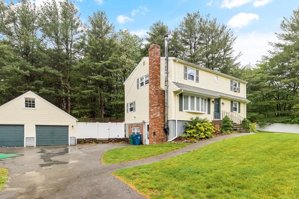 159 Nashua Road Billerica, MA 01862 - Photo 3 of 35 Gallery Image 3