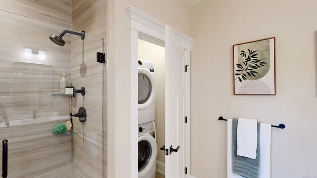 $778,572 | 81 Shea Circle, Unit 81, Cheshire, CT 06410