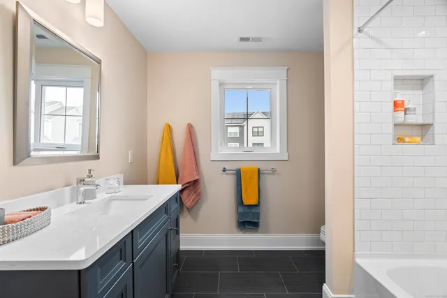 $778,572 | 81 Shea Circle, Unit 81, Cheshire, CT 06410