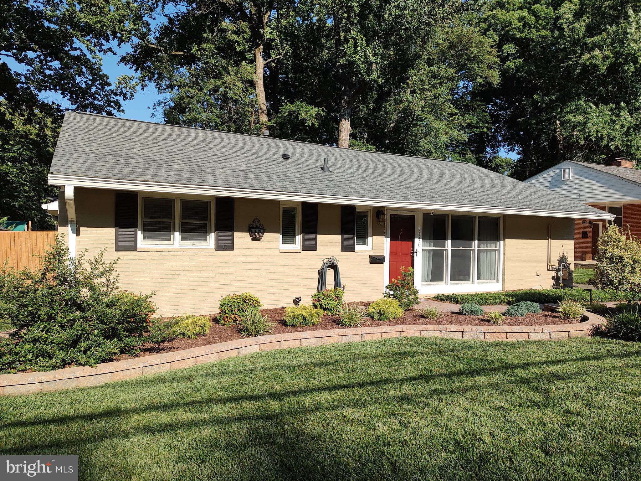 5410 Ferndale Street Springfield, VA 22151 - Photo 34 of 40 Large level lot