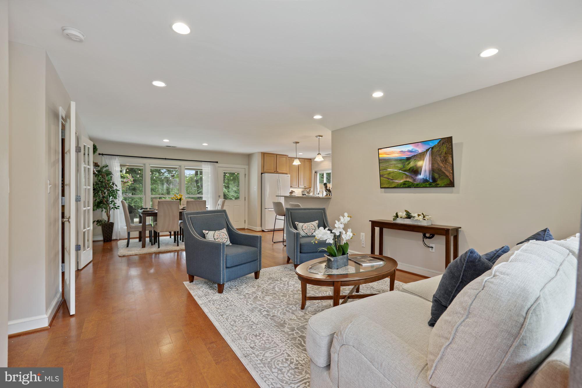 5410 Ferndale Street Springfield, VA 22151 - Photo 4 of 40 Gorgeous HW flooring