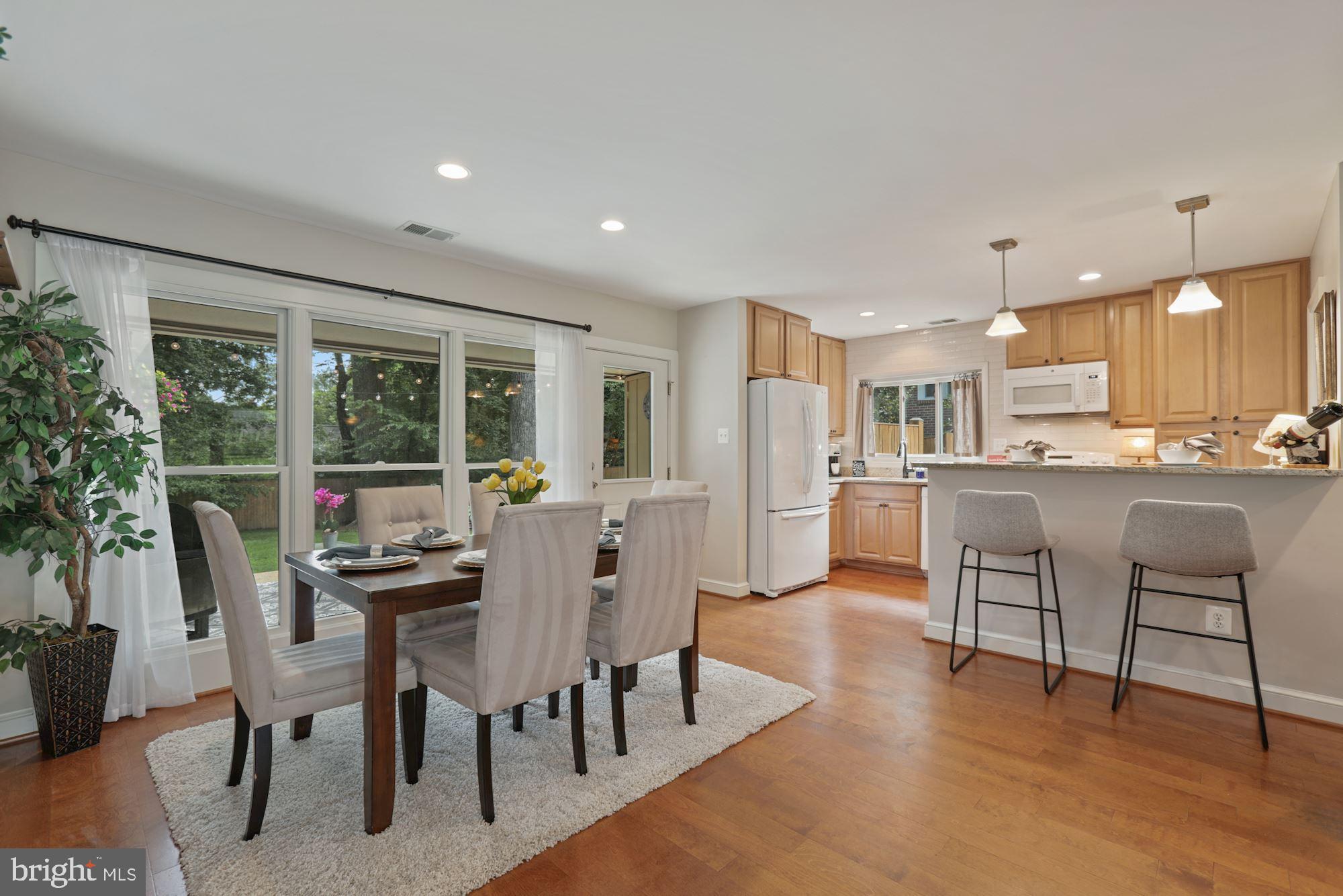 5410 Ferndale Street Springfield, VA 22151 - Photo 39 of 40 Open floorplan