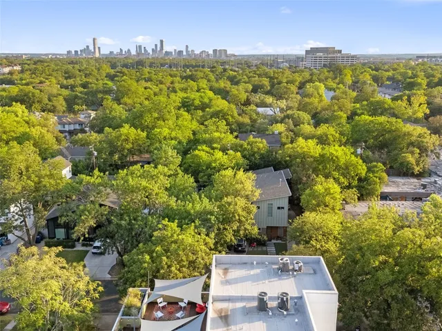 a view of a car in a parking garage