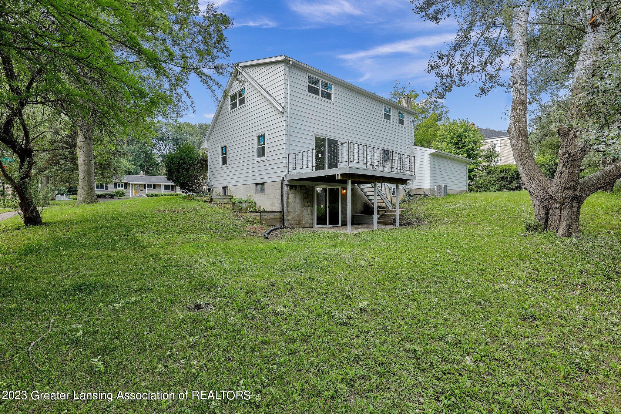 900 West Cavanaugh Road Lansing, MI 48910 - Photo 29 of 32 24-web-or-mls-Open Ended Media-23