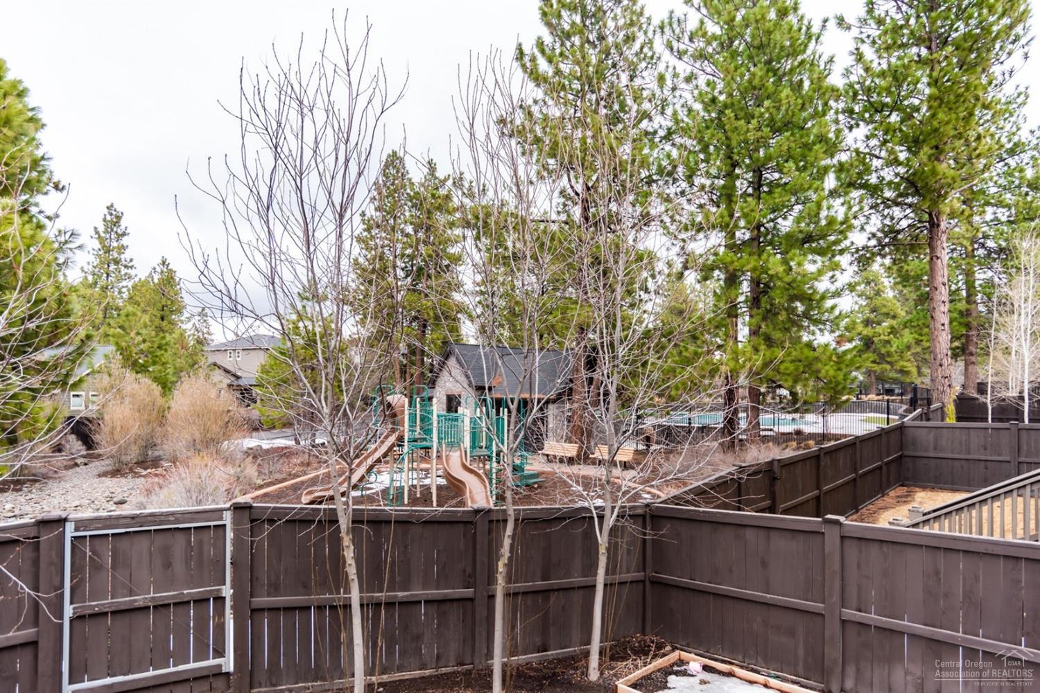 60308 Addie Triplett Loop Bend, OR 97702 - Photo 13 of 25 Additional Photo