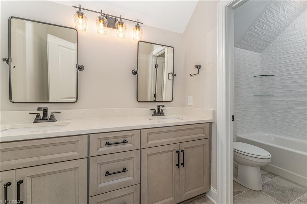 7500 Skippers Trace Oak Ridge, NC 27310 - Photo 33 of 38