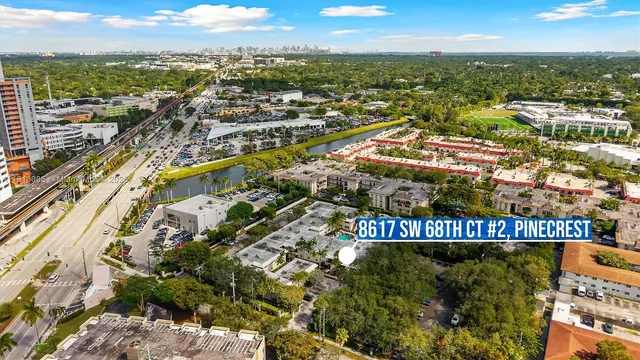 $370,000 | 8617 Southwest 68th Court, Unit 2, Pinecrest, FL 33156