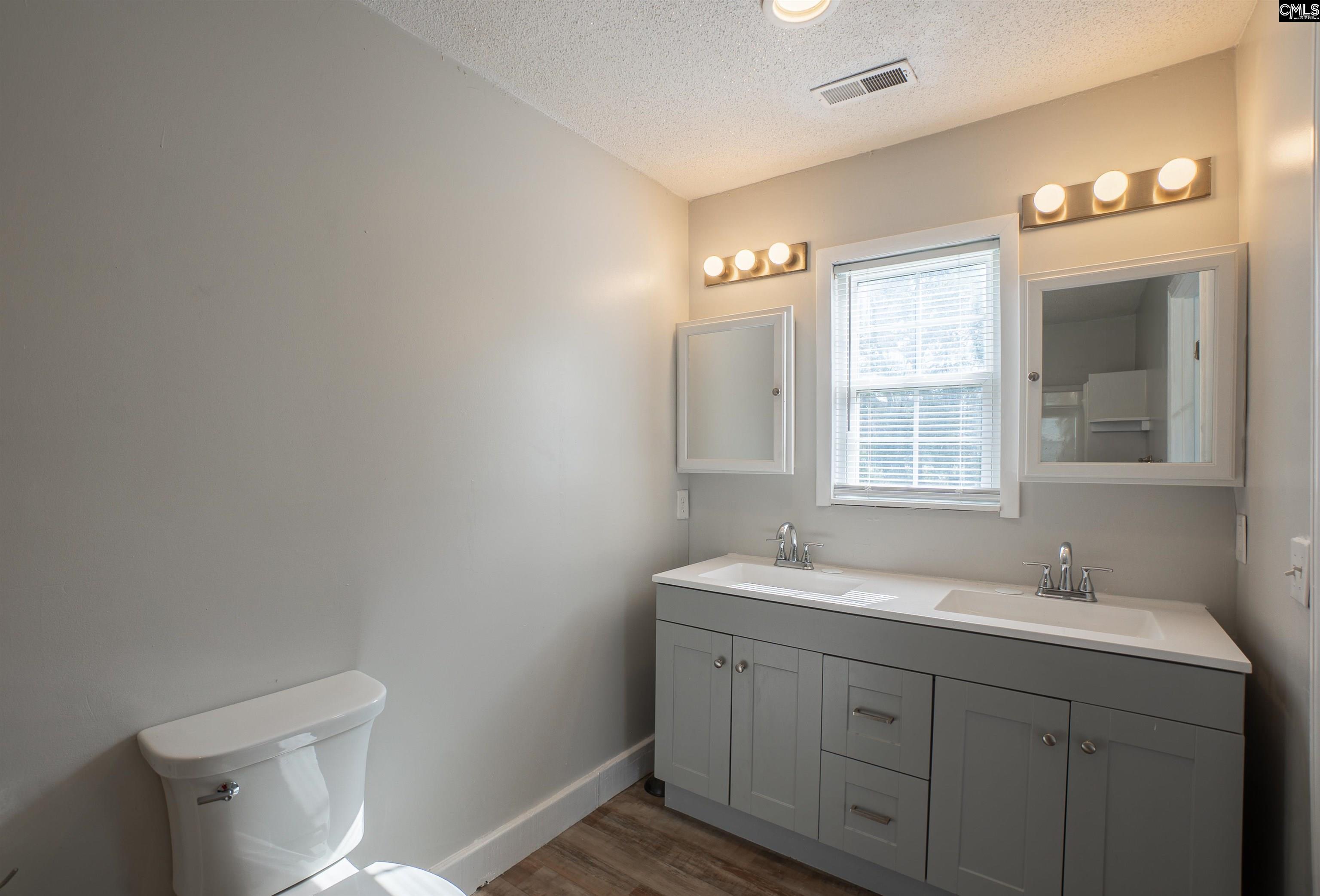 1156 Middle Road Pinewood, SC 29125 - Photo 13 of 23