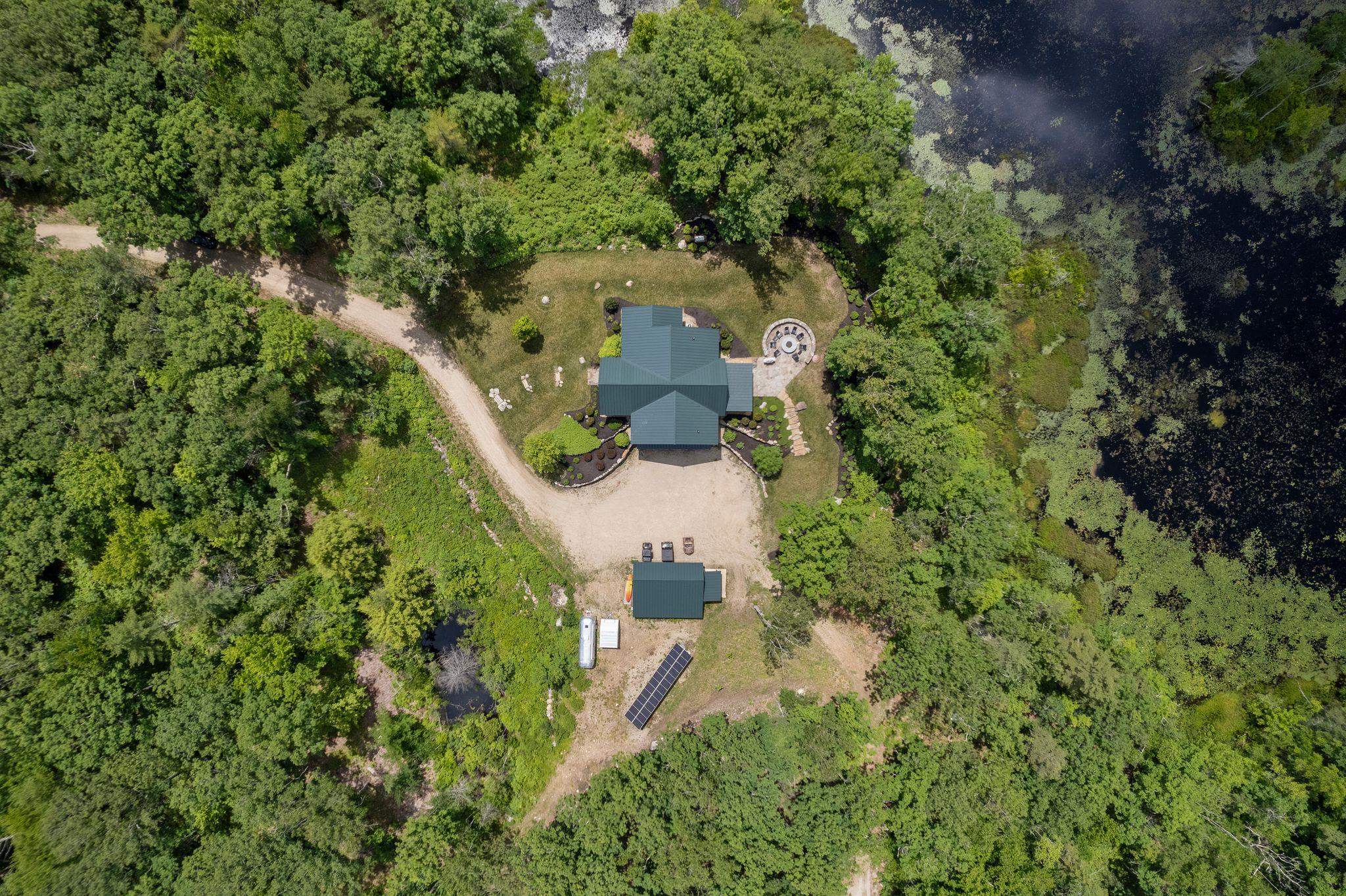 38 Marsh Road Barrington, NH 03825 - Photo 2 of 40