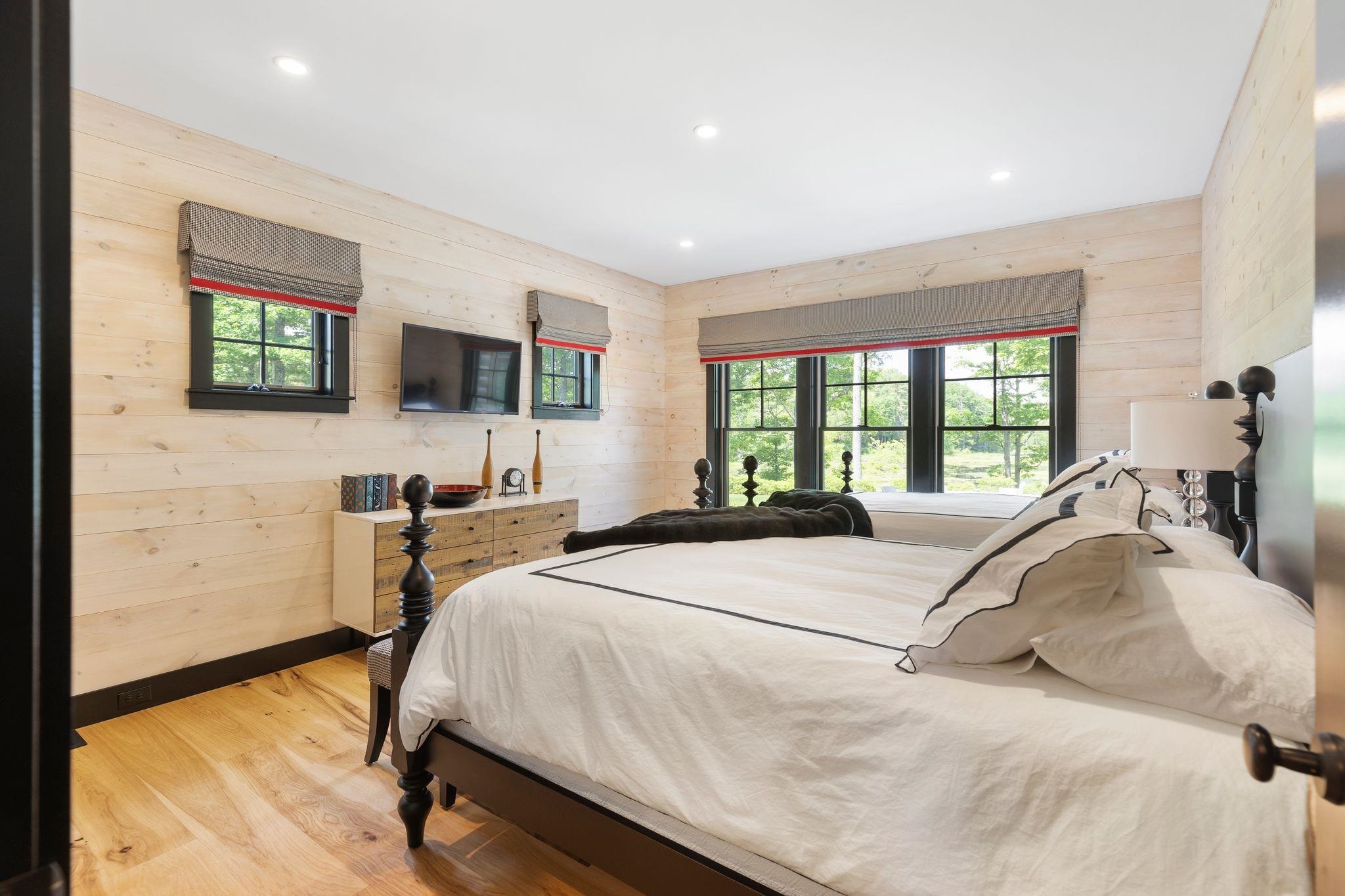 38 Marsh Road Barrington, NH 03825 - Photo 21 of 40