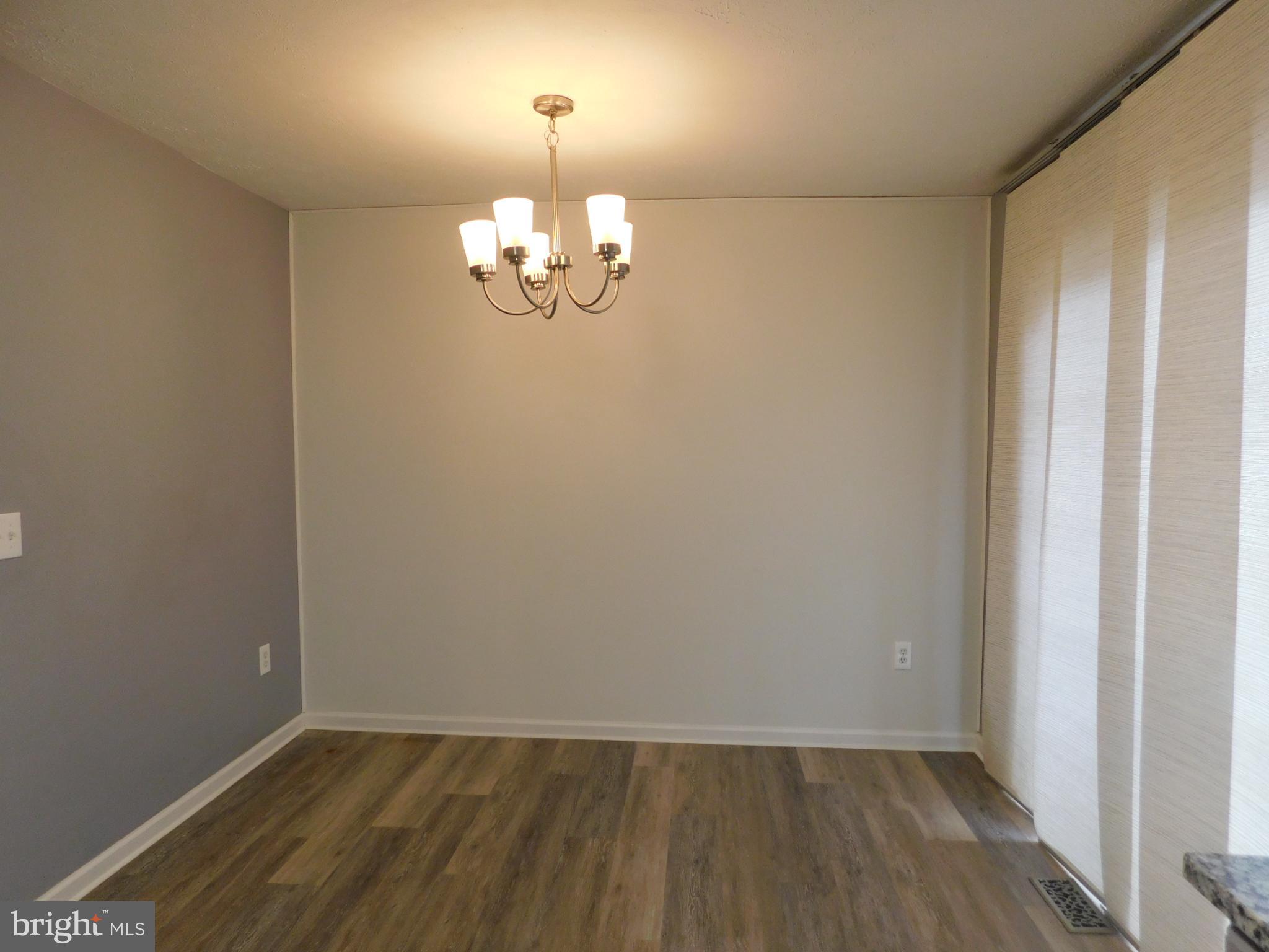 102 Zephyr Lane Winchester, VA 22602 - Photo 5 of 15