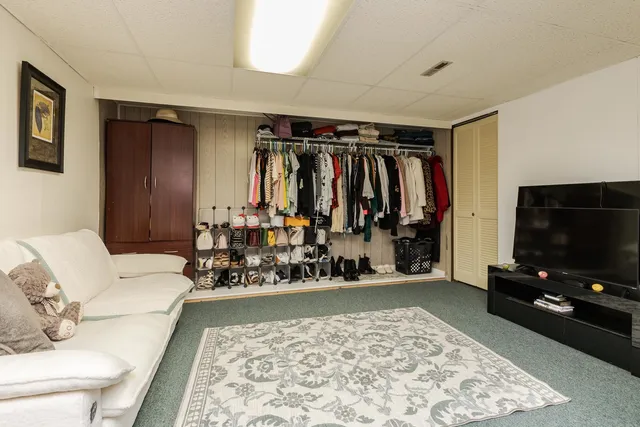 $259,000 | 1111 Sheridan Road, Normal, IL 61761