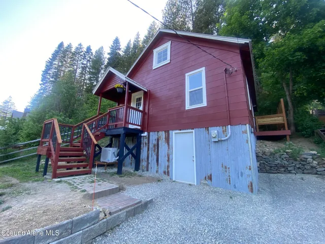 $199,900 | 118 Faye Street, Mullan, ID 83846