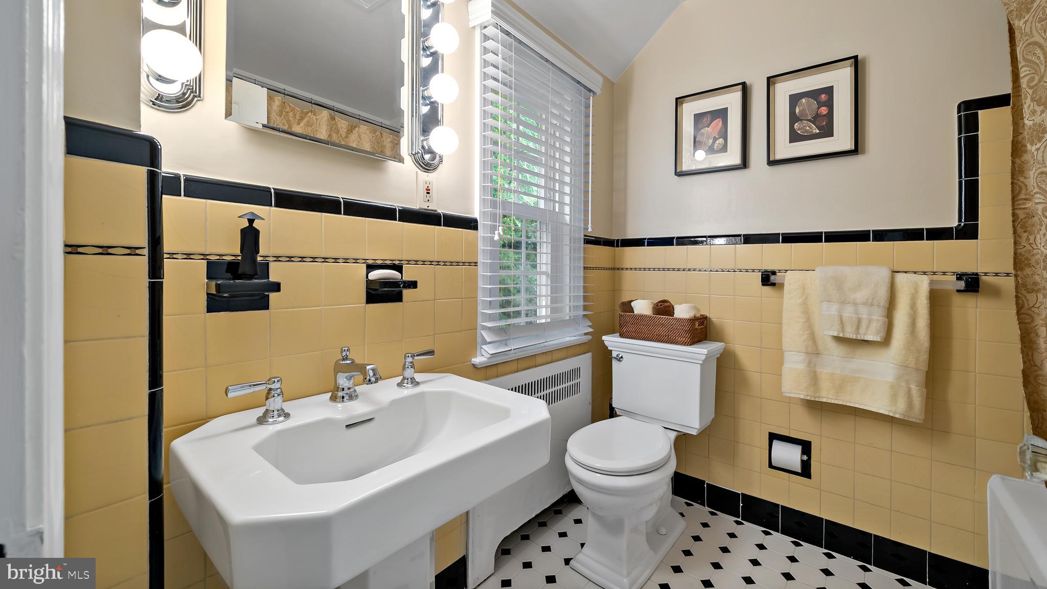 81 East Princeton Road Bala Cynwyd, PA 19004 - Photo 19 of 26 Bathroom