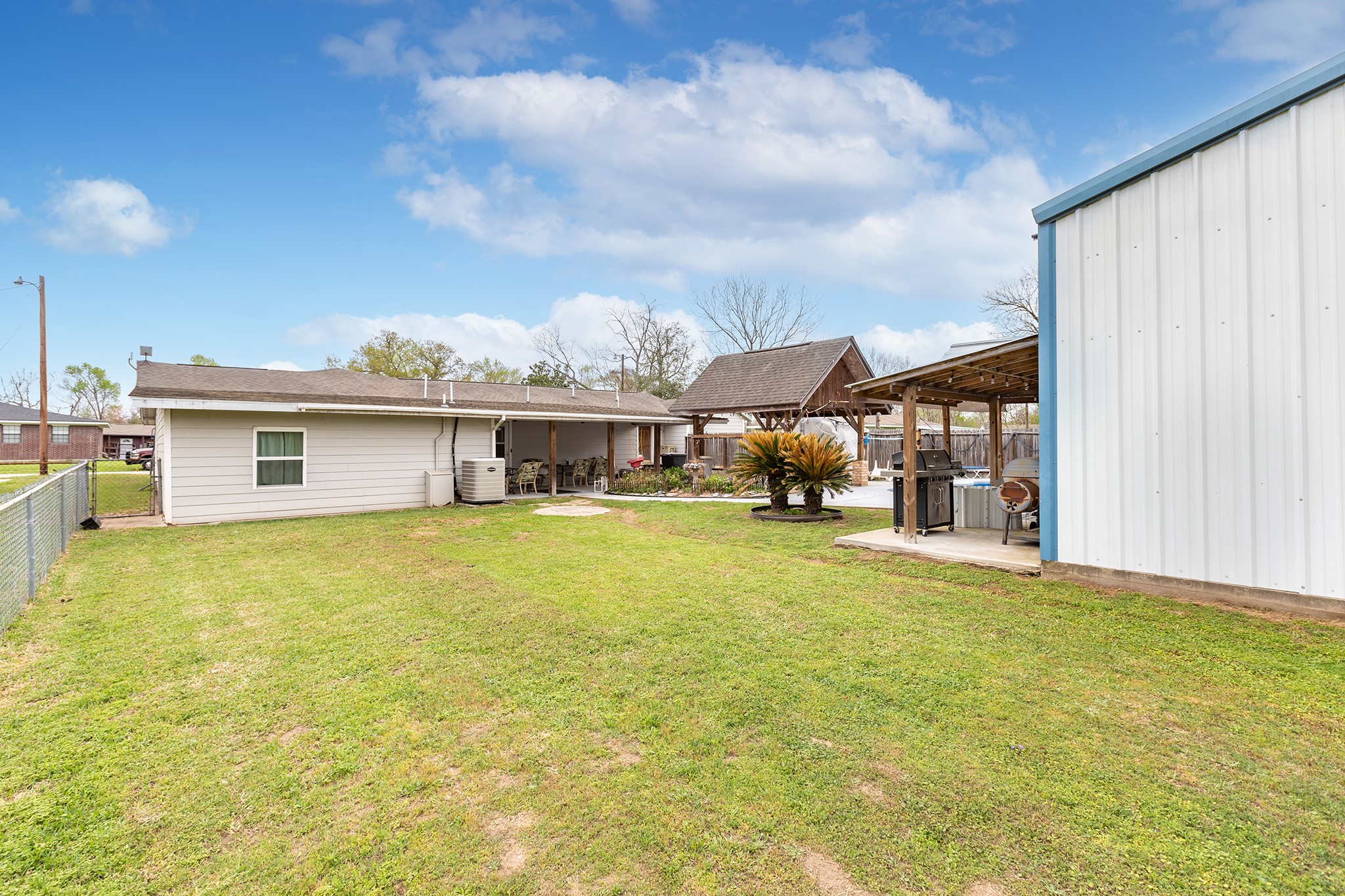 53 County Road 147 Liberty, TX 77575 - Photo 47 of 48