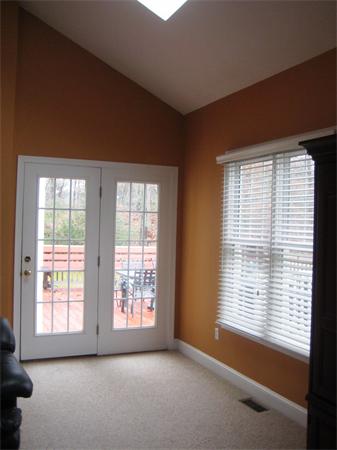 4 Black Elk Road Sharon, MA 02067 - Photo 8 of 21 Gallery Image 8