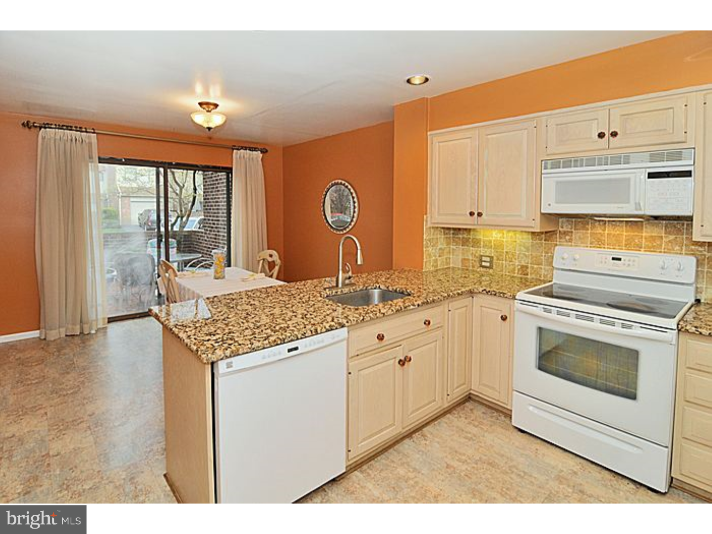 1377 Bartlett Road Wayne, PA 19087 - Photo 20 of 24 Gallery Image 20