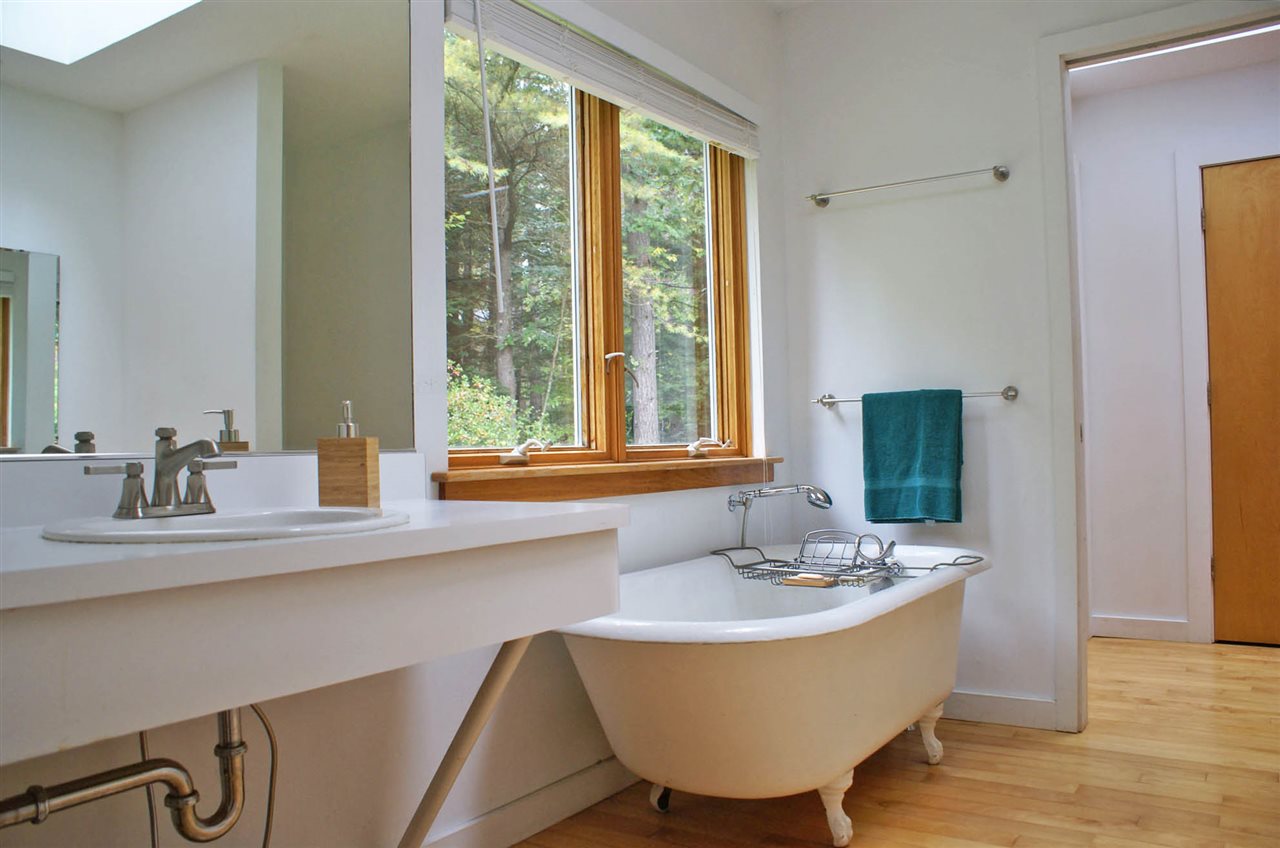 357 Hillwinds Road Brattleboro, VT 05301 - Photo 11 of 17