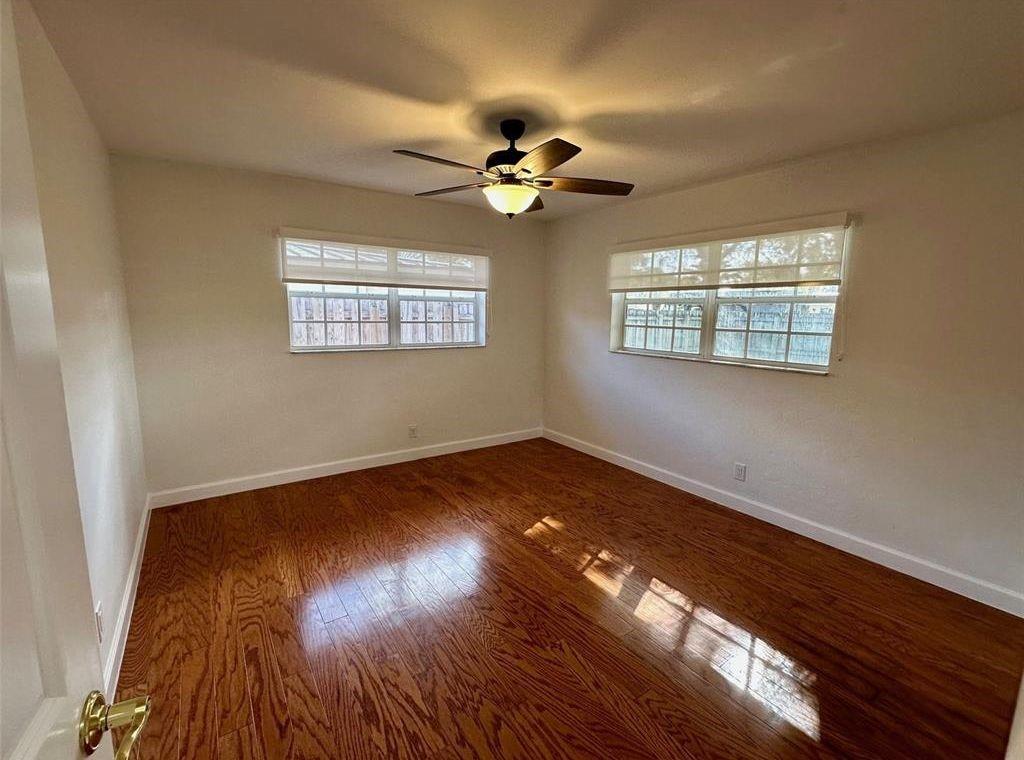 2001 Northeast 27th Court Lighthouse Point, FL 33064 - Photo 17 of 31