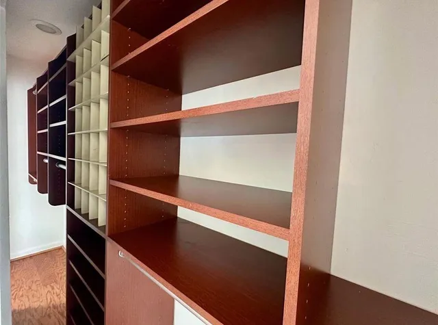 $4,995 | 2001 Northeast 27th Court, Lighthouse Point, FL 33064