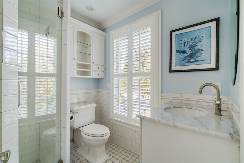 151 Hampshire Road Wellesley, MA 02481 - Photo 29 of 39