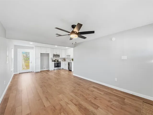 $212,000 | 104 Clark Avenue, Whitesboro, TX 76273