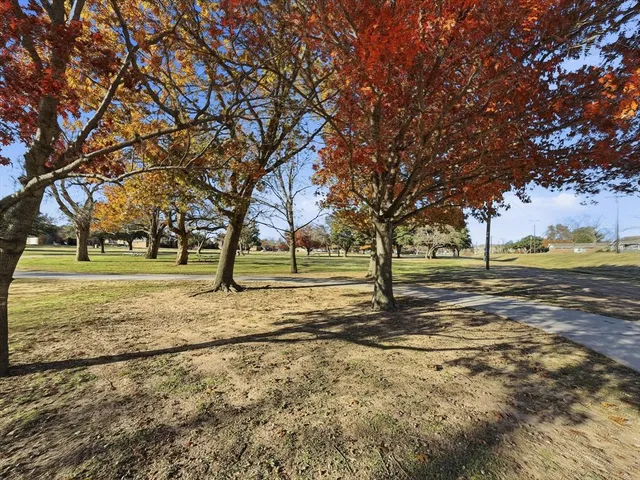 $212,000 | 104 Clark Avenue, Whitesboro, TX 76273