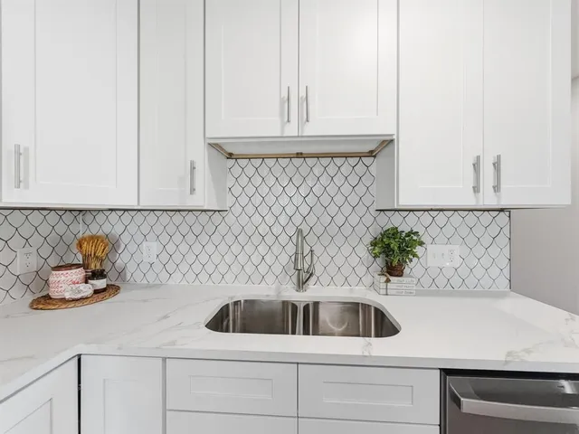 $212,000 | 104 Clark Avenue, Whitesboro, TX 76273