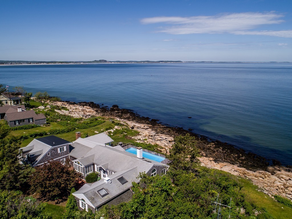 27 Rockholm Road Gloucester, MA 01930 - Photo 8 of 24 Gallery Image 8