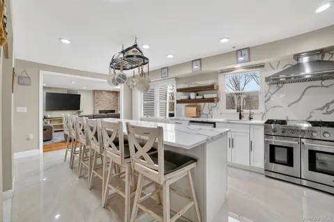 $1,175,000 | 1281 McKeel Street, Yorktown Heights, NY 10598