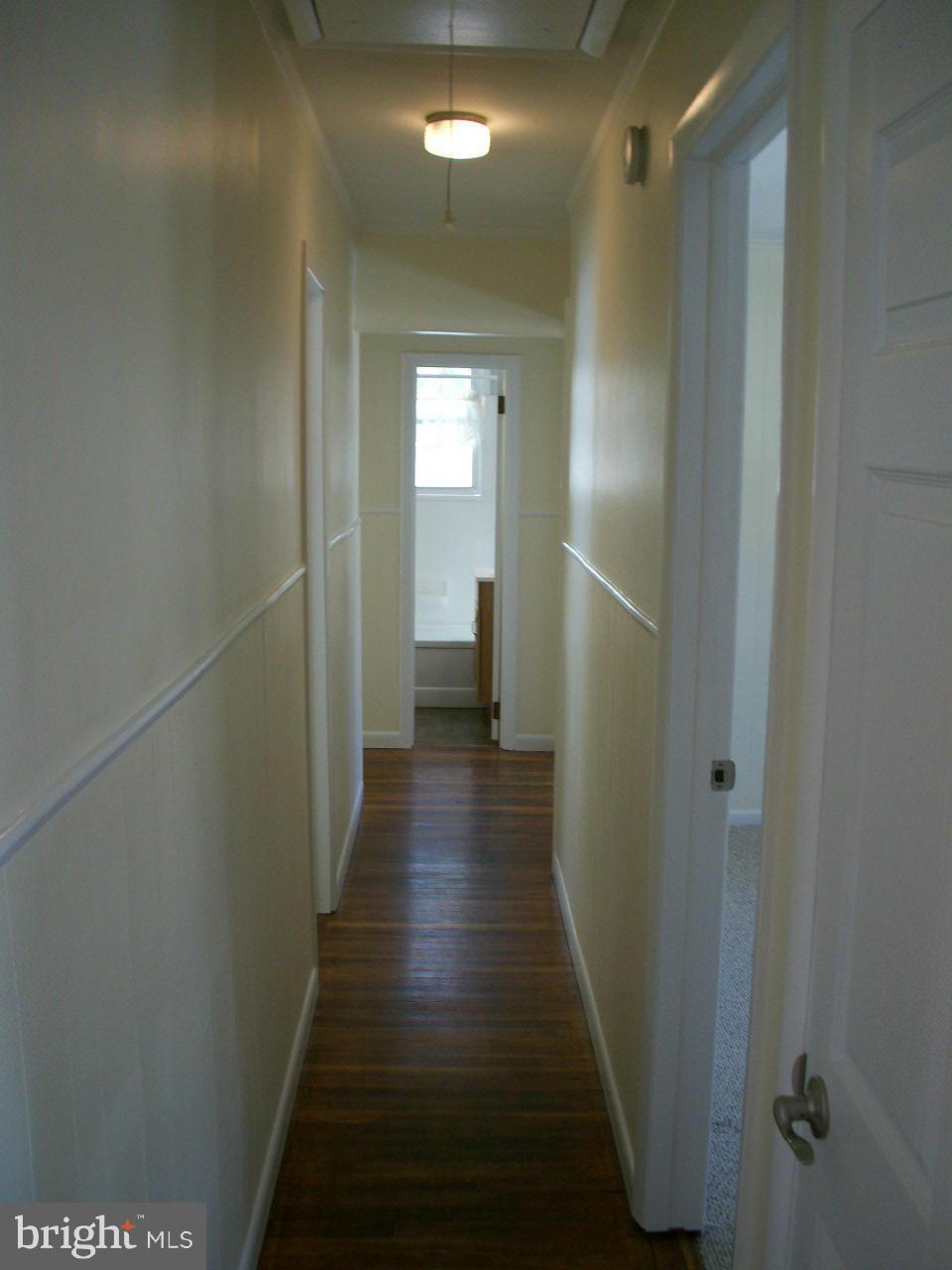 3039 Conowingo Road Street, MD 21154 - Photo 14 of 28 Hallway