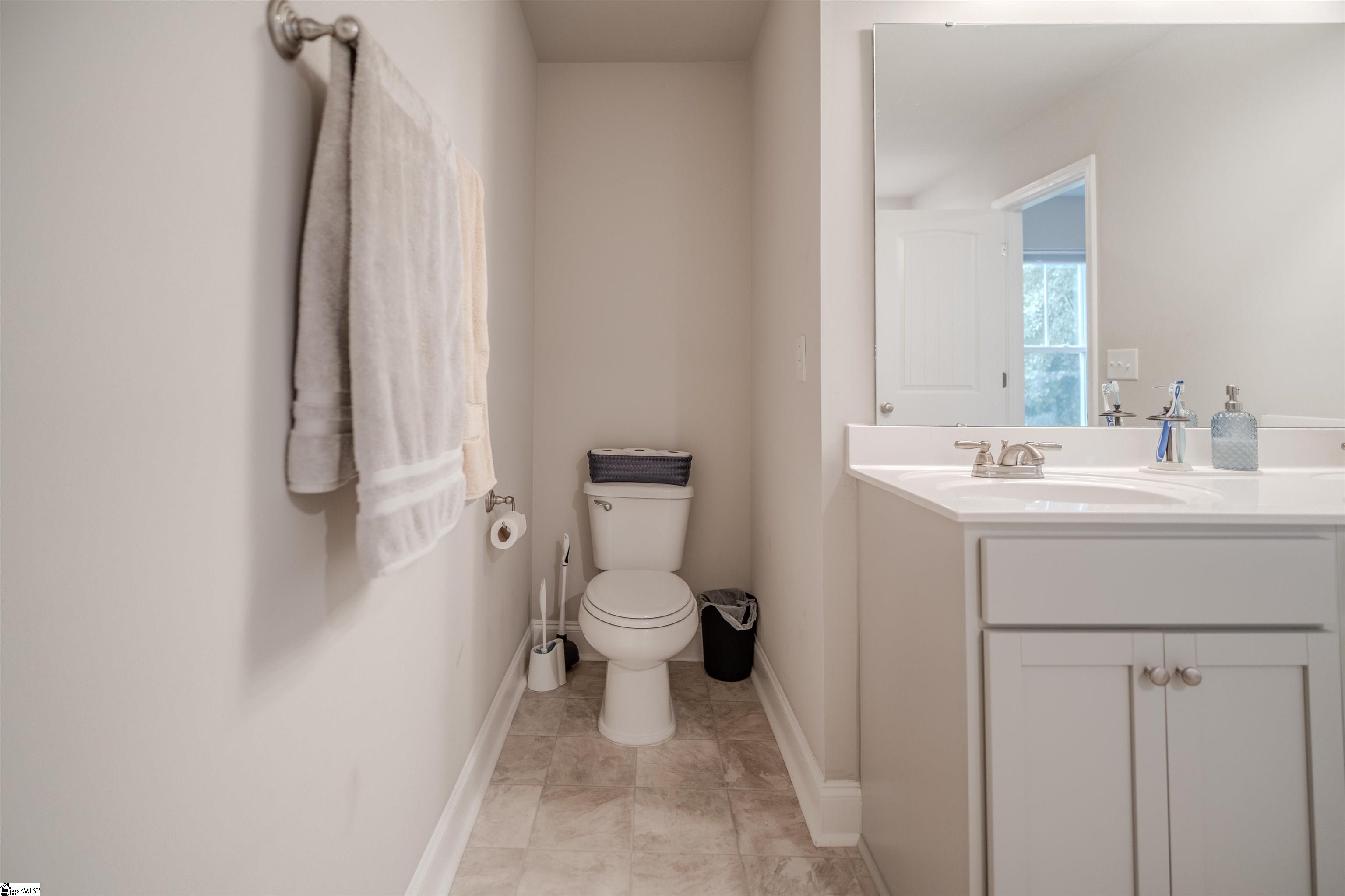 207 Phillips Avenue Easley, SC 29640 - Photo 28 of 39