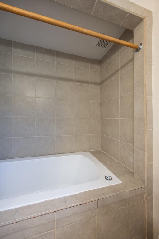 420 Reese Road Silverthorne, CO 80498 - Photo 12 of 50 a bathroom with a shower and a bathtub