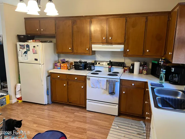 $1,000 | 113 Wyndham Circle, Unit A, Greenville, NC 27858