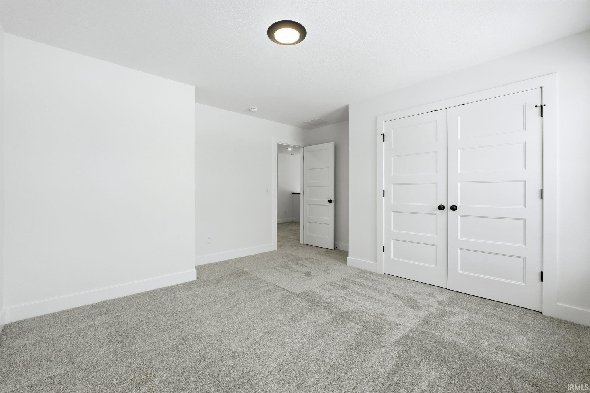 17663 Seahawk Lane Huntertown, IN 46748 - Photo 11 of 36