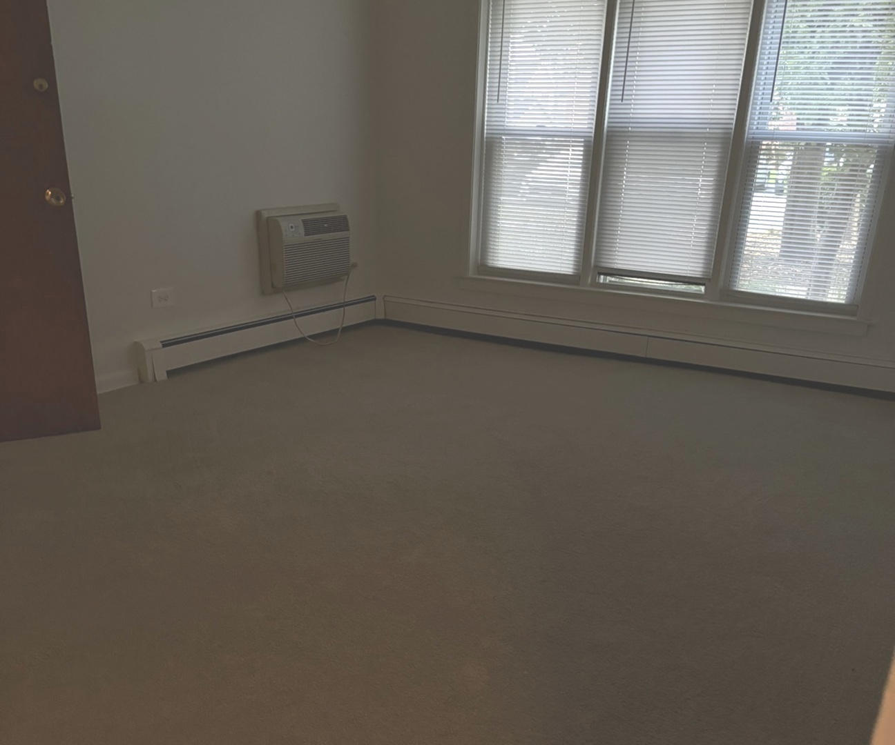 10765 South Pulaski Road, Unit 4 Chicago, IL 60655 - Photo 5 of 15 Gallery Image 5