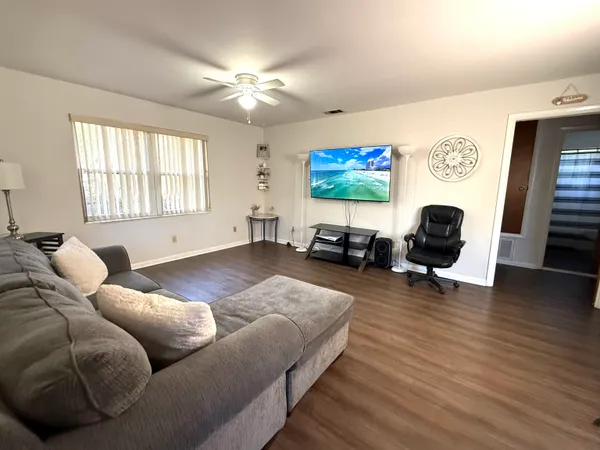 $203,000 | 1933 Faulk Drive, Tallahassee, FL 32303