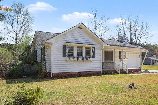 $249,000 | 414 East Fremont Street, Kenly, NC 27542
