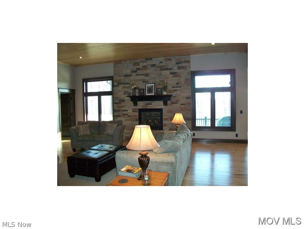 486 Woodlawn Ridge Road Washington, WV 26181 - Photo 7 of 24 Maple hardwood flooring