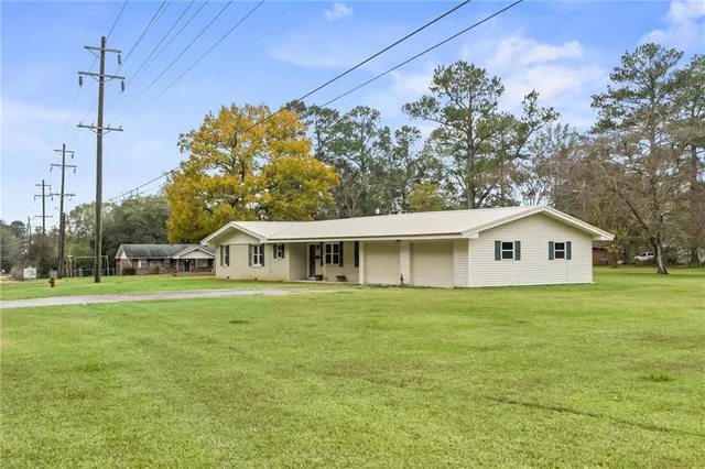 $228,000 | 1106 Dr James Stafford Road, Franklinton, LA 70438