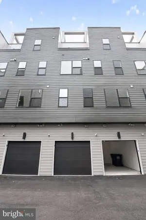 $3,750 | 635 North 7th Street, Unit B4B, Philadelphia, PA 19123