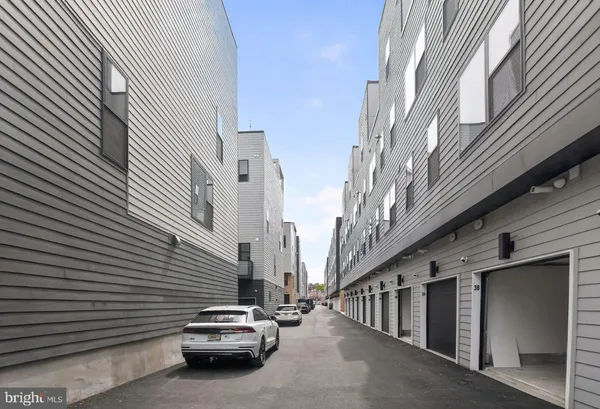 $3,750 | 635 North 7th Street, Unit B4B, Philadelphia, PA 19123