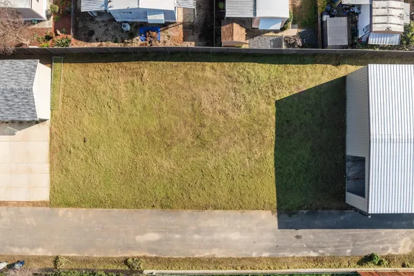 a view of backyard of house